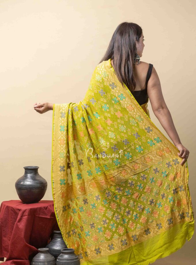 Grey-Mehdi Meenakari Bandhej Saree